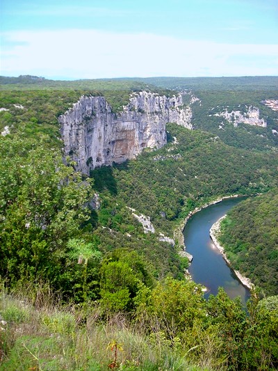 Tourisme vert en Ardèche : 5 sites naturels incontournables
