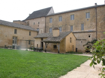 Auberge De Jeunesse De Cadouin — photo 2
