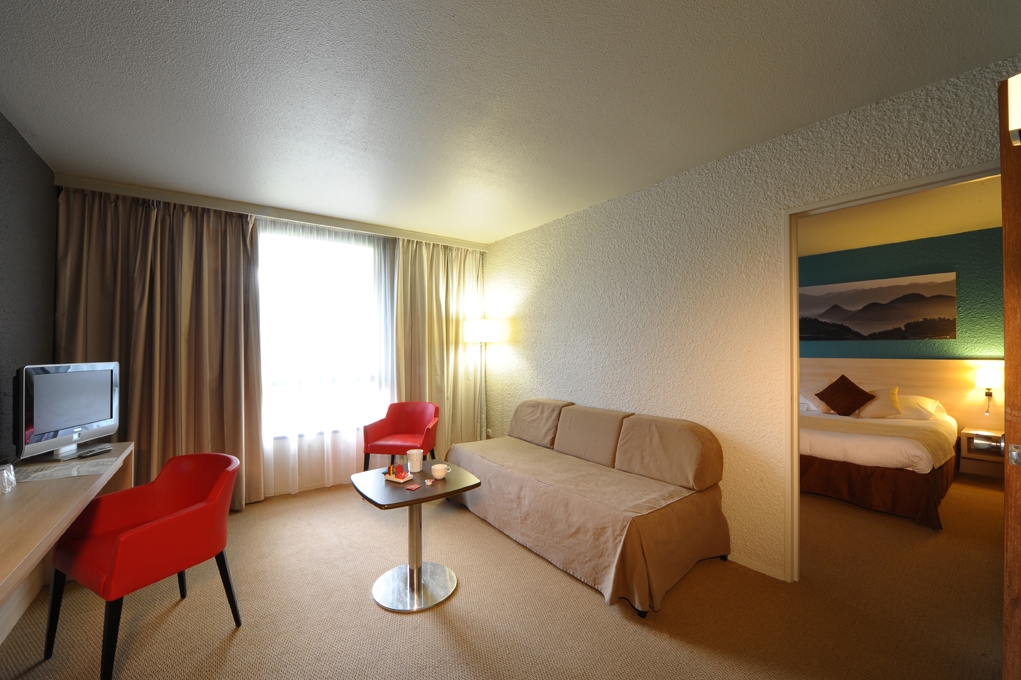 Best Western St Etienne Aéroport — photo 3