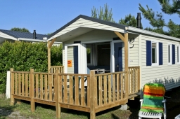 Camping Les Grands Pins Yelloh Village — photo 2
