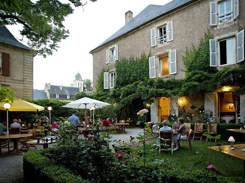 HOSTELLERIE LA ROSERAIE — photo 5