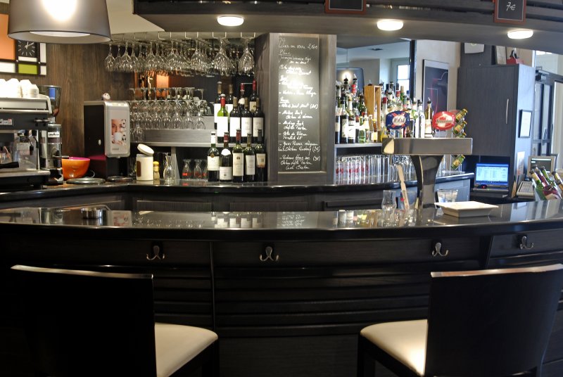 HOTEL RESTAURANT DU TRINQUET — photo 3